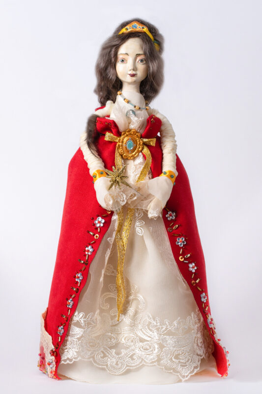 Кукла Королева Луиза